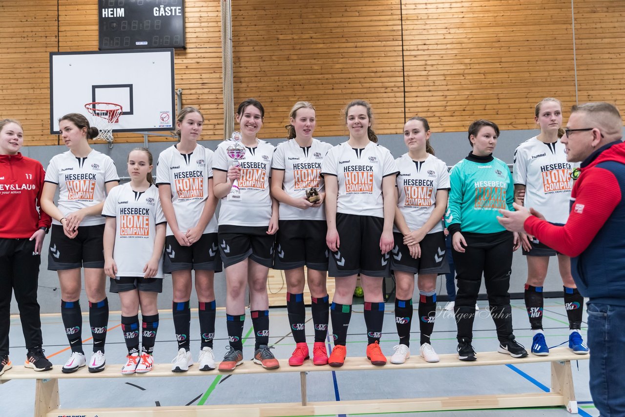 Bild 83 - B2 Loewinnen Cup